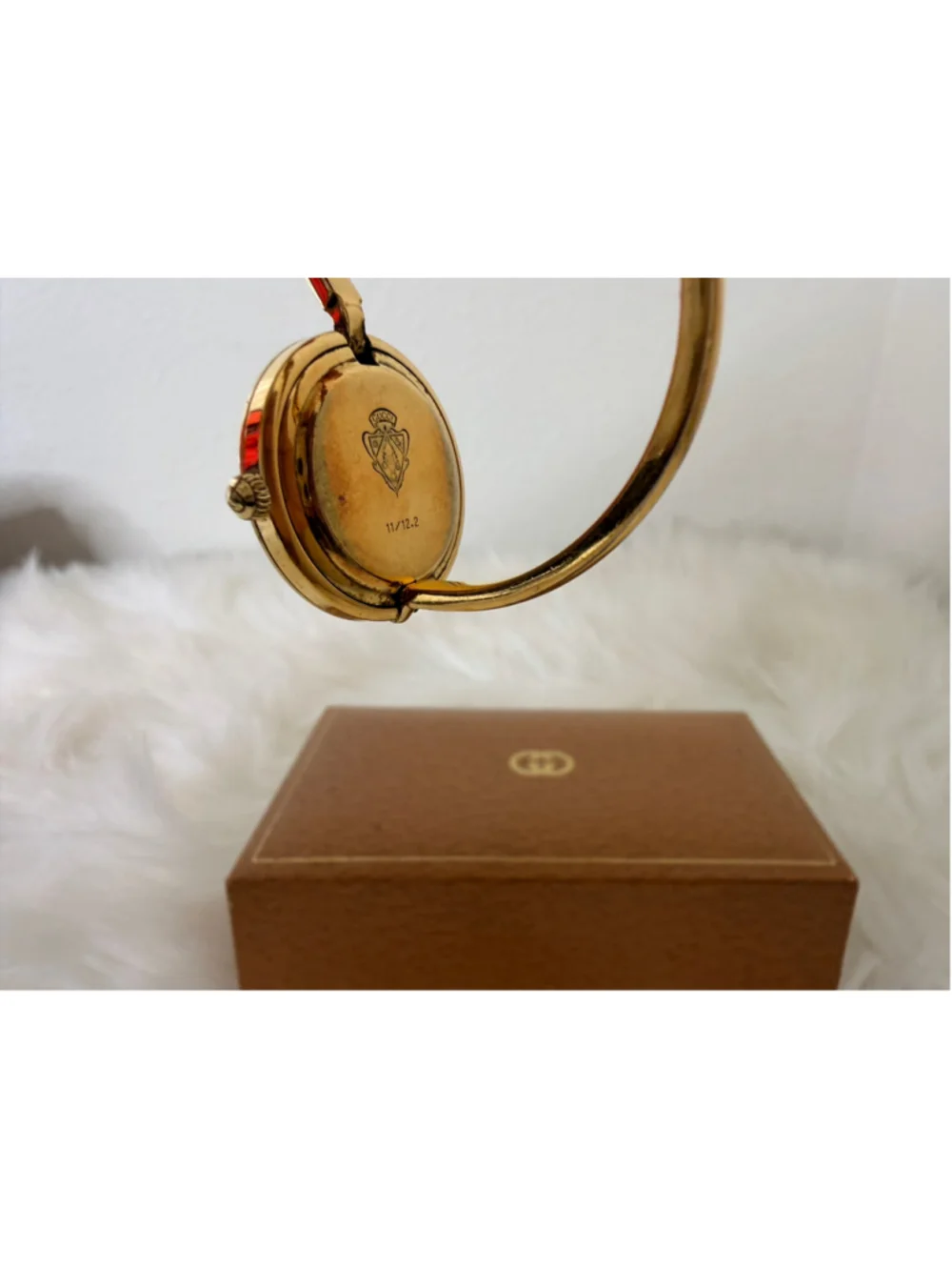 Gucci 11/12.2 Interchangeable Bezel Bangle Watch, w/ 12 bezels, box & paperwork